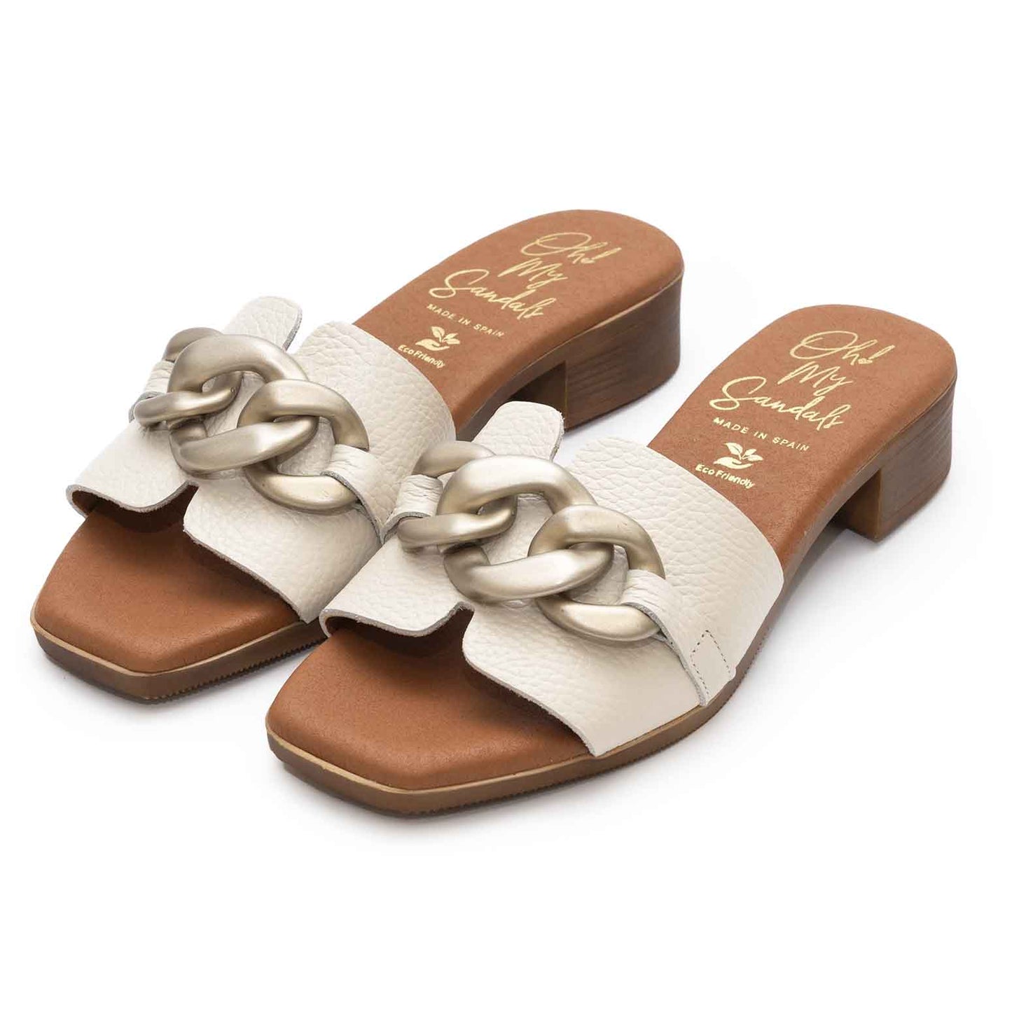 Oh My Sandals sandalo ciabatta cielo beige martellato con catena e tacchetto