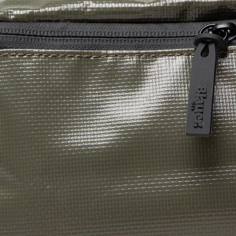 Blauer rivestito in Nylon Beauty Case Verde