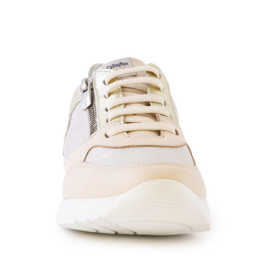 CallagHan Sneakers Nude