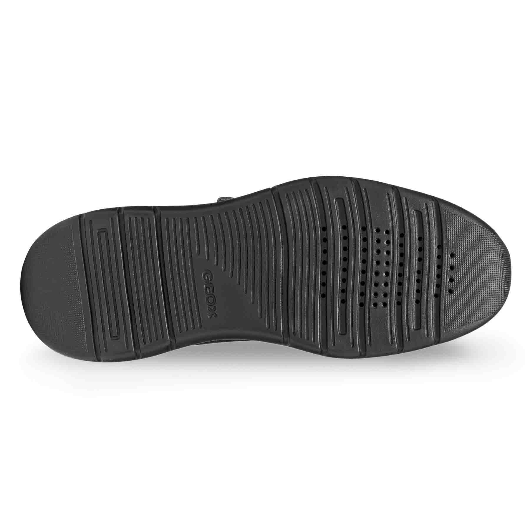 Geox D56YNE 5402 C9997 Black D PLUMMERY