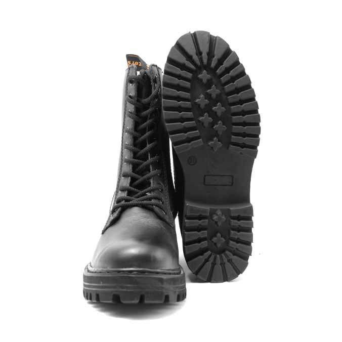 Stivaletto in nappa nero