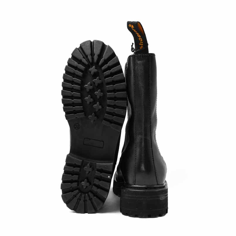 Stivaletto in nappa nero