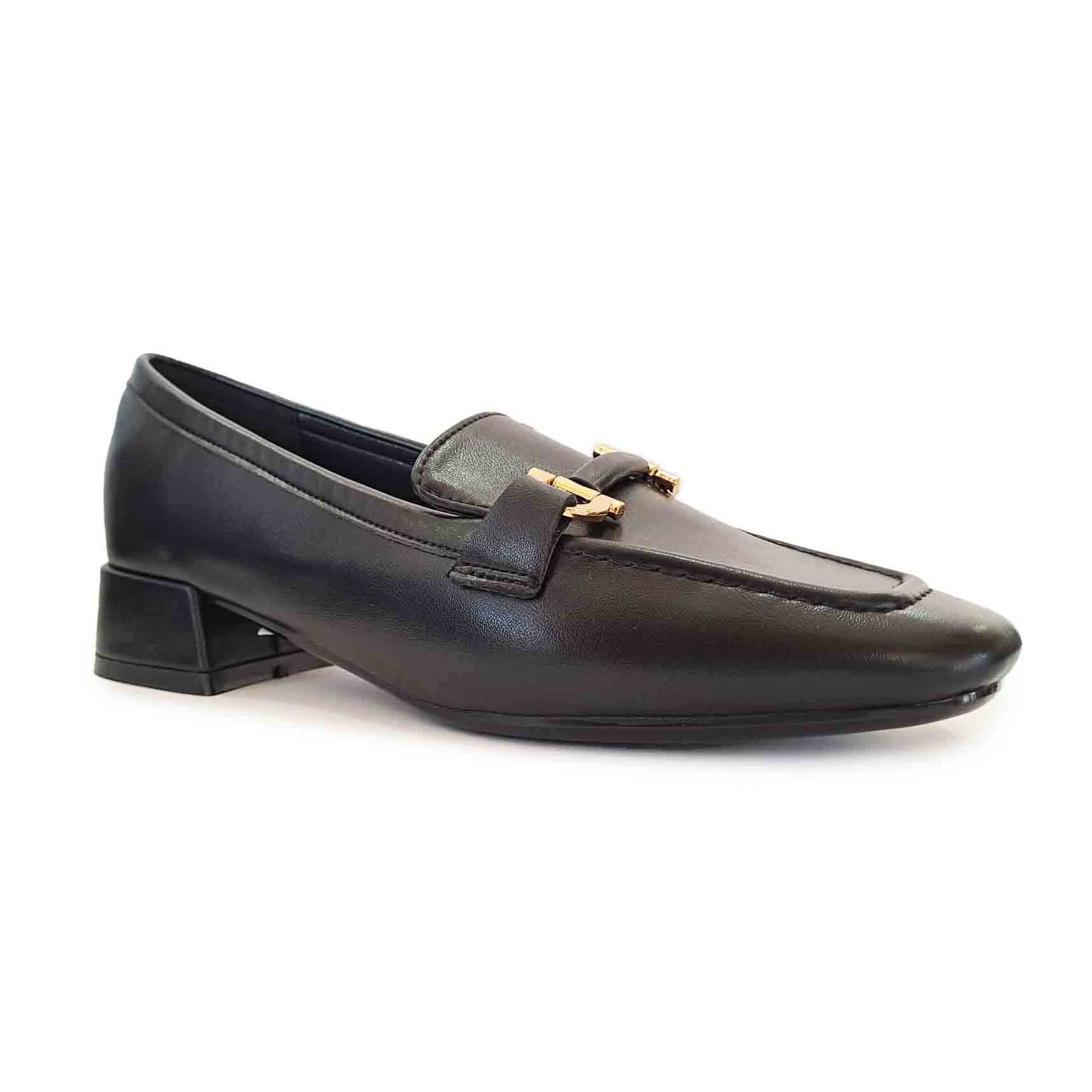 Mocassino con tacco 30 ed applicazione oro in pelle NERO