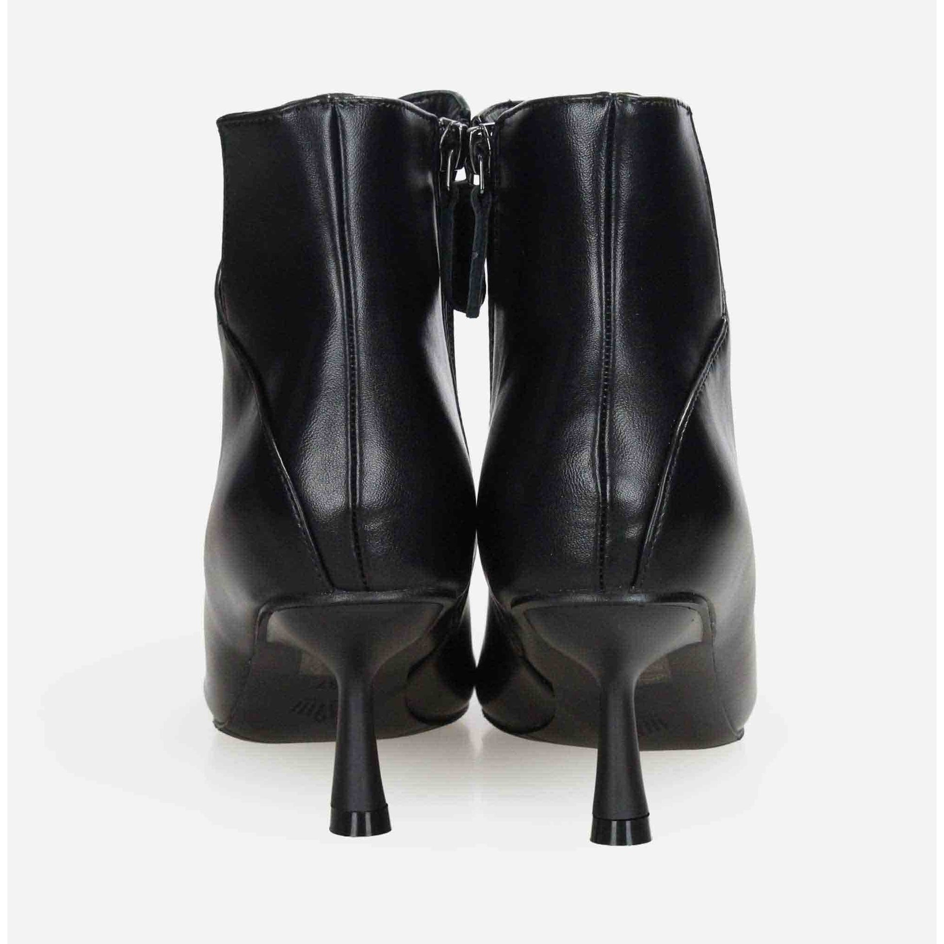 Stivaletti in pelle tacco 65 Nero