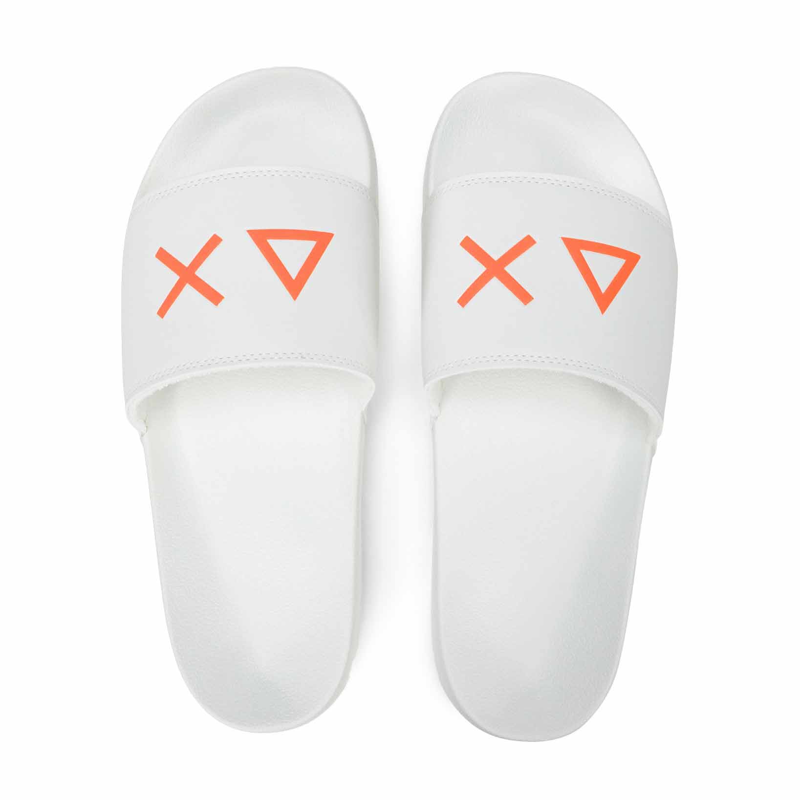 X36110 SLIPPERS LOGO BIANCO