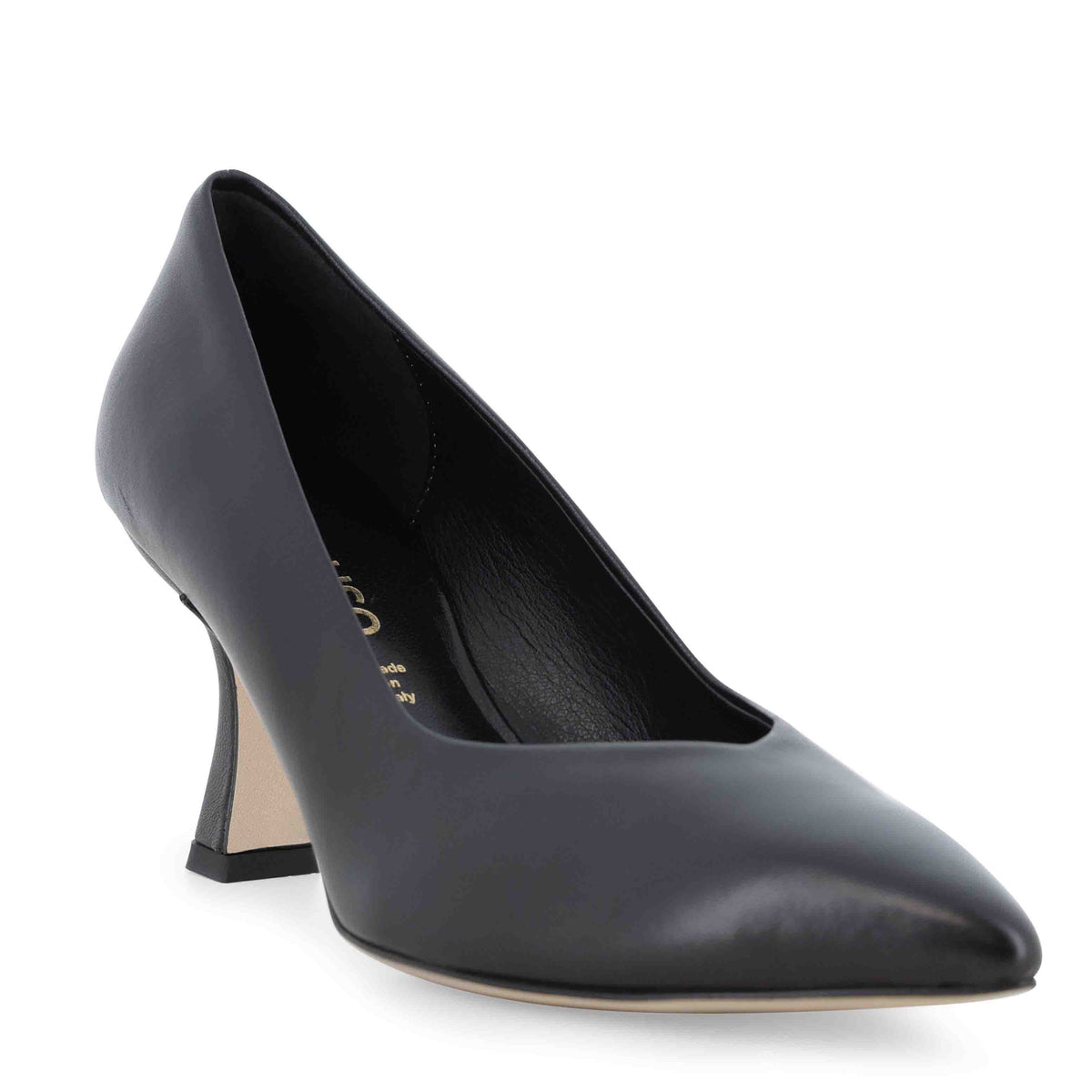 Melluso Décolleté classica a punta in pelle nera d170q