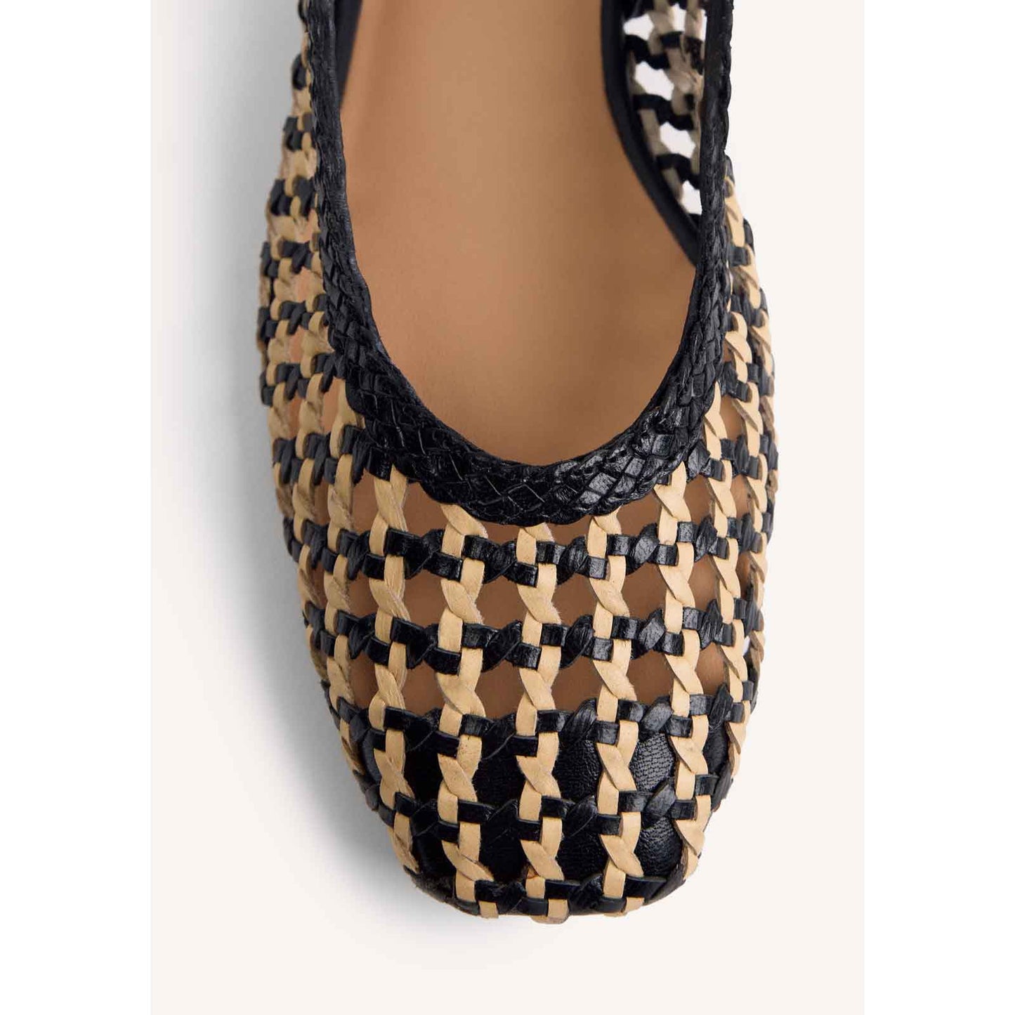 Gioseppo slingback in pelle intrecciata nude nero